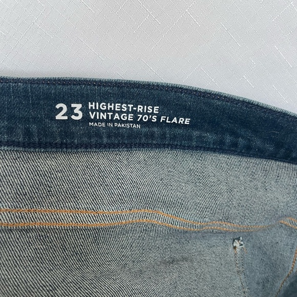 Women's Highest-rise Vintage 70s plus size flared Jeans - Picture 5 of 7